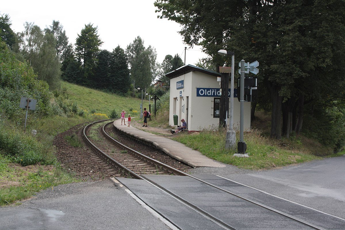 Oldřichov v Hájích