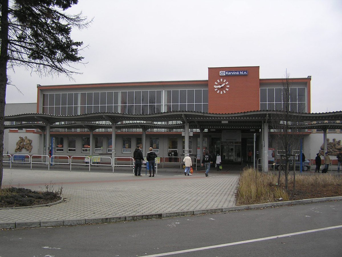 Karviná hlavní nádraží
