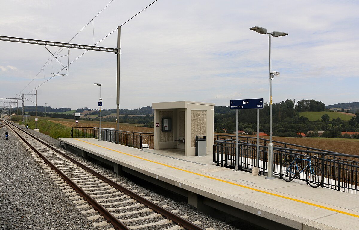 Červený Újezd u Votic zastávka