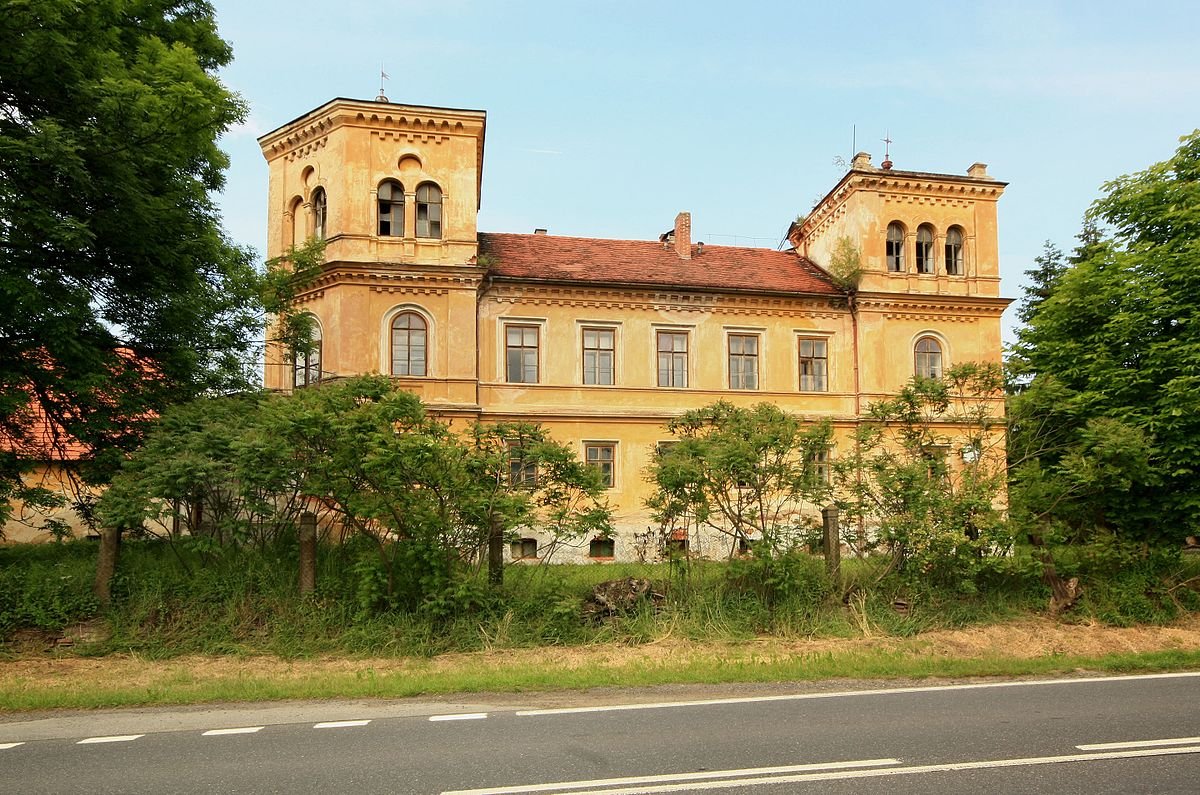 Zámek Nový Čestín