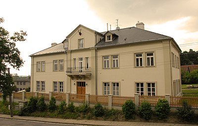 Zámek Horní Jelení