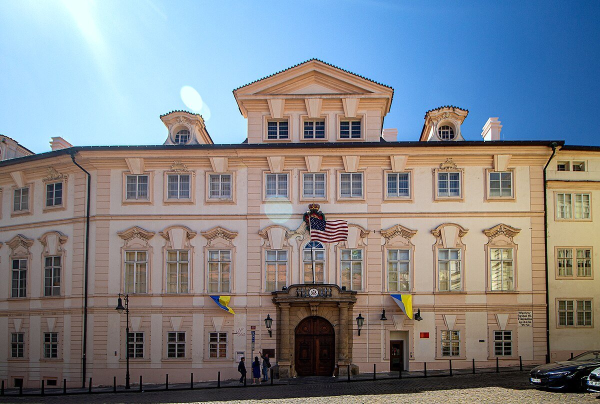 Schönbornský palác