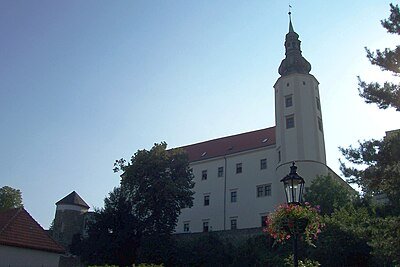 Městský úřad Hranice; Zámek Hranice