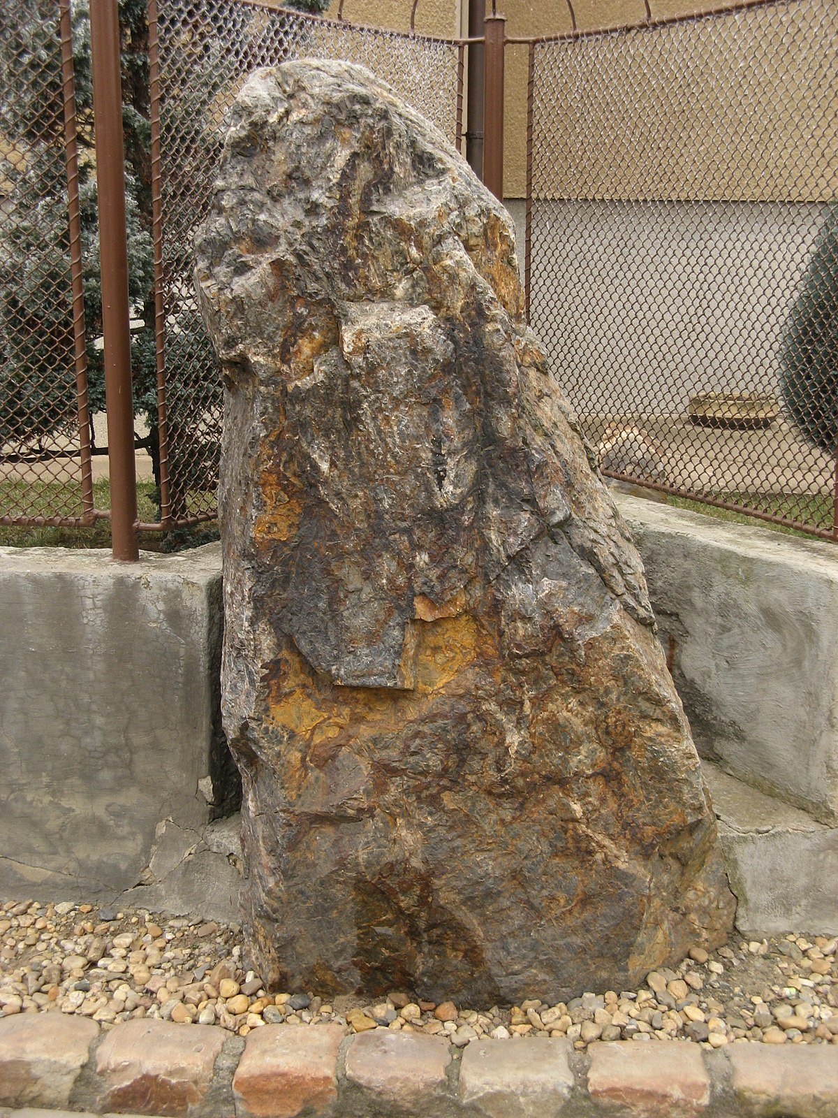 menhir Zkamenělý slouha