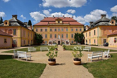 Zámek Krásný Dvůr