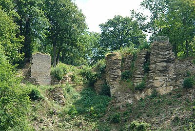 zřícenina hradu Výrov