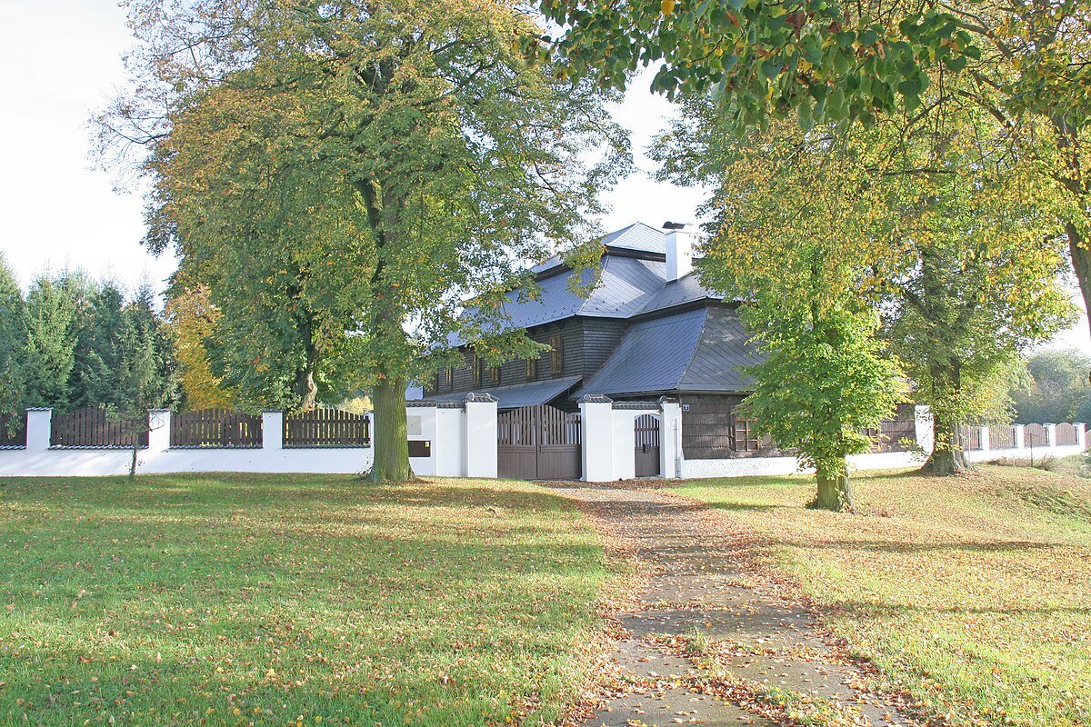 zámek Vlkov nad Lesy