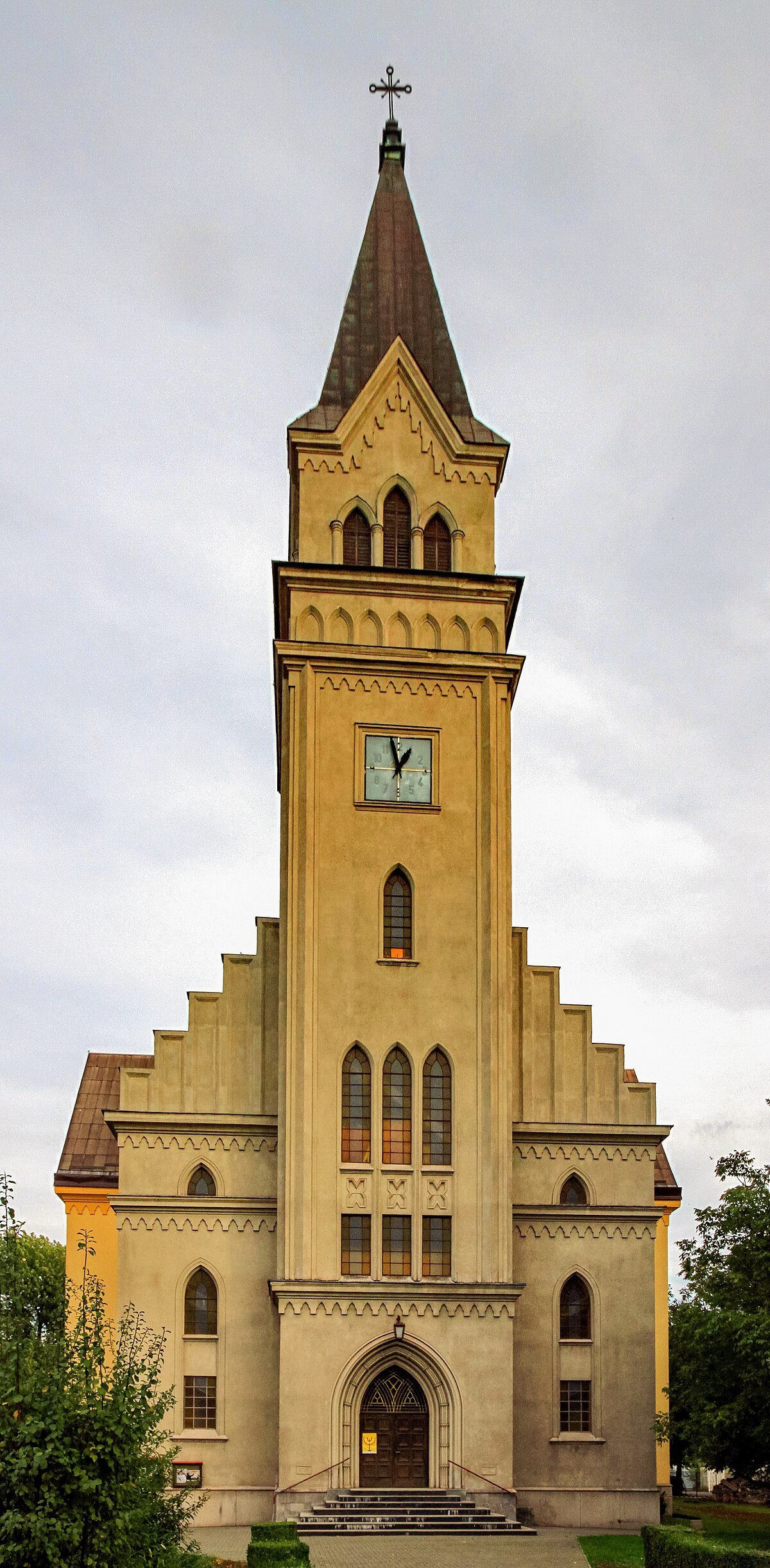 Evangelický kostel Apoštolů Petra a Pavla "Na Nivách"