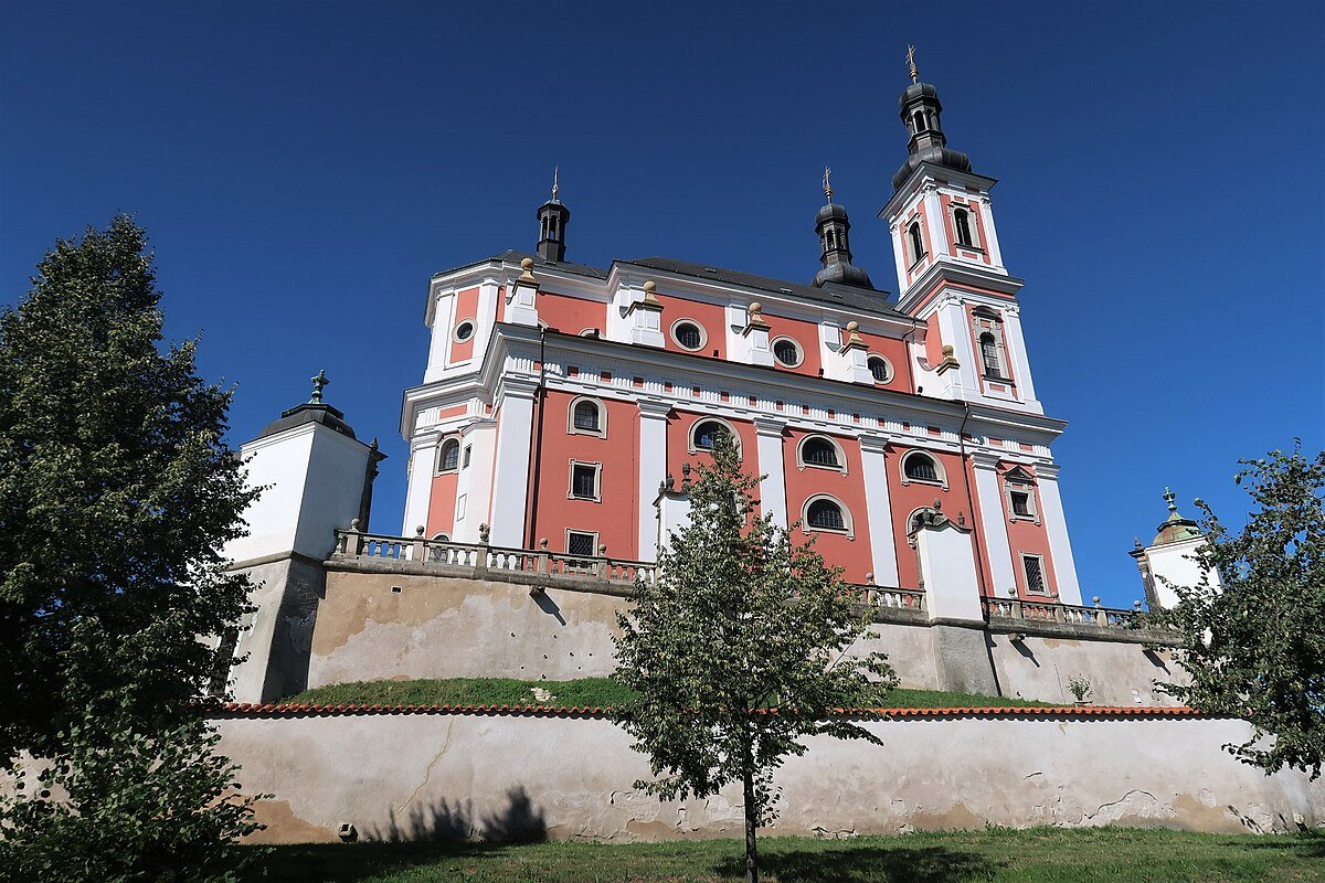 Poutní chrám Panny Marie na Chlumu u Luže