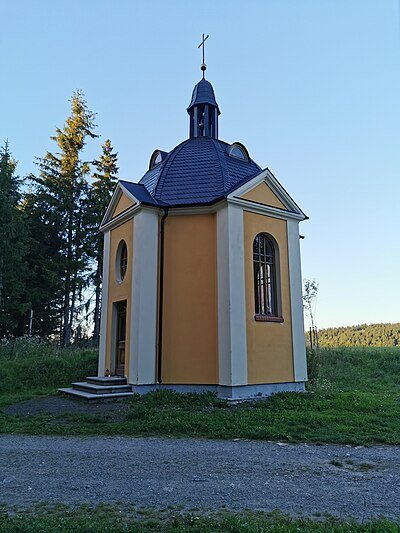 Kaplička u Horní Blatné