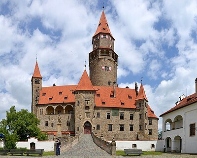 Hrad Bouzov